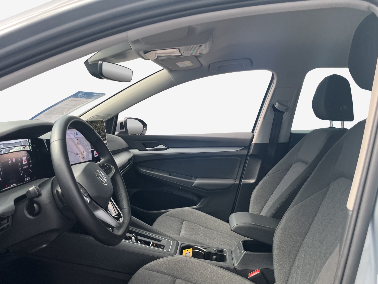 VW Golf Variant 1.5 eTSI mHEV Life DSG-image-7