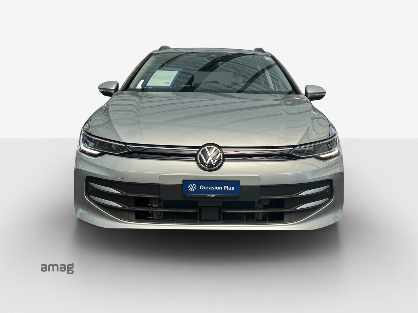 VW Golf Variant 1.5 eTSI mHEV Life DSG-image-6