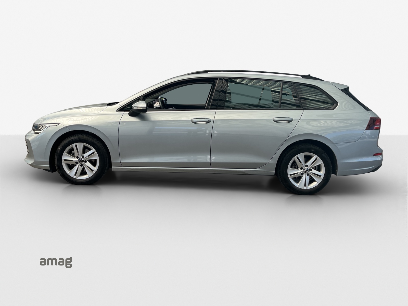 VW Golf Variant 1.5 eTSI mHEV Life DSG-image-1