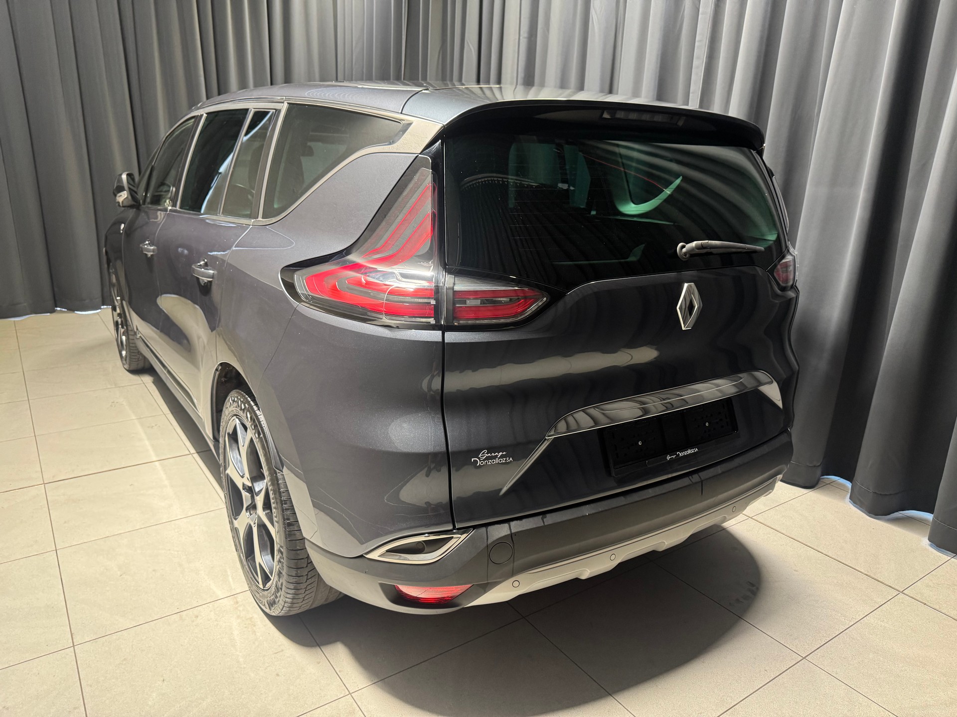 RENAULT Espace 1.8 TCe Intens EDC(46)(M)-showroom-element-3