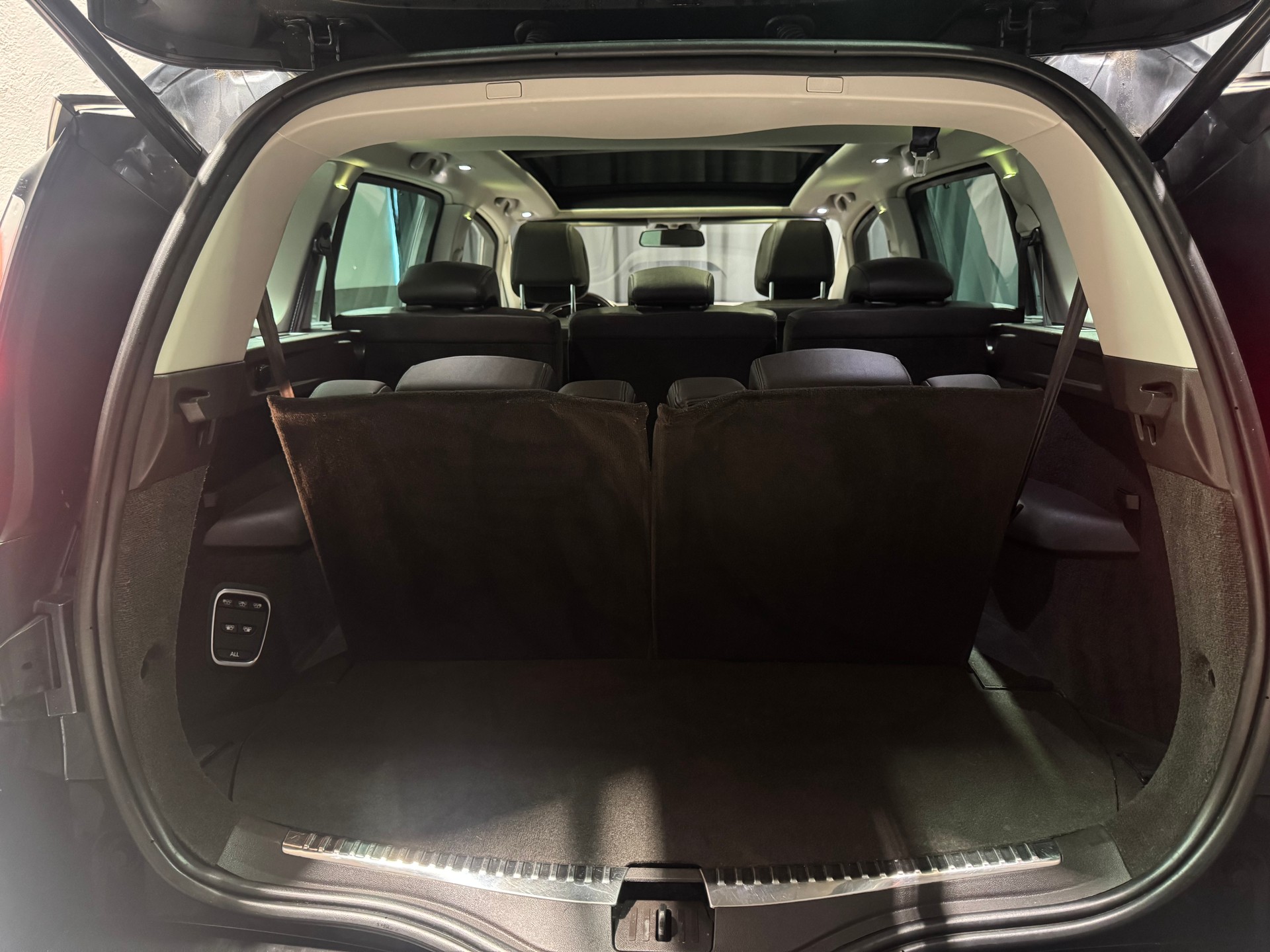 RENAULT Espace 1.8 TCe Intens EDC(46)(M)-image-19