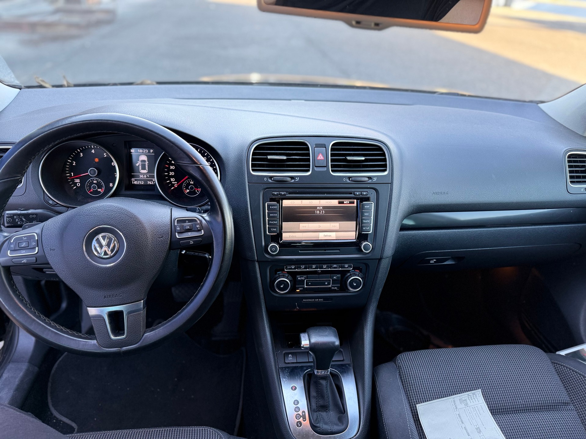 VW Golf 1.4 TSI Highline DSG-image-4