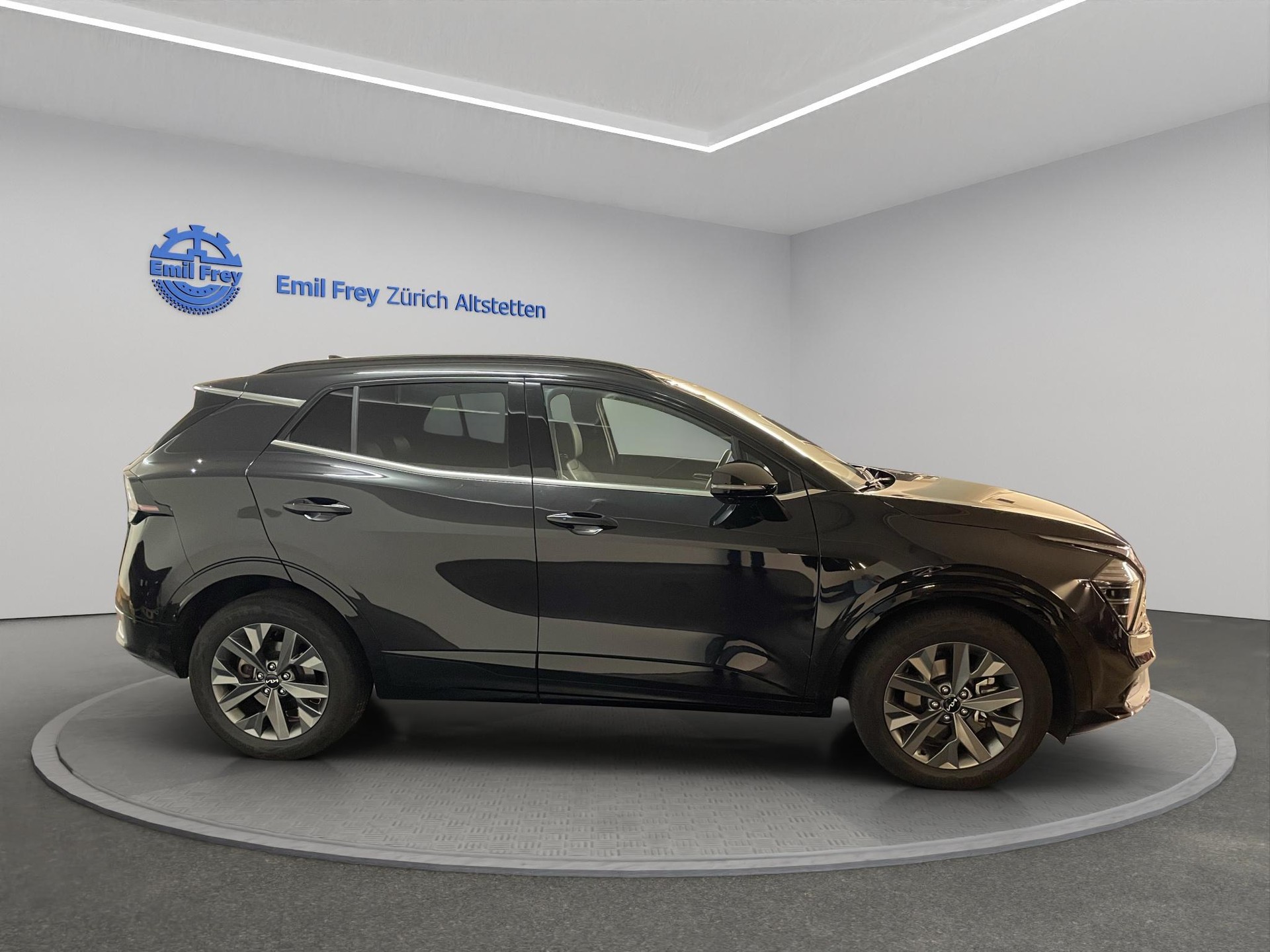 KIA Sportage 1.6 T-GDi Hybrid GT-Line-image-4