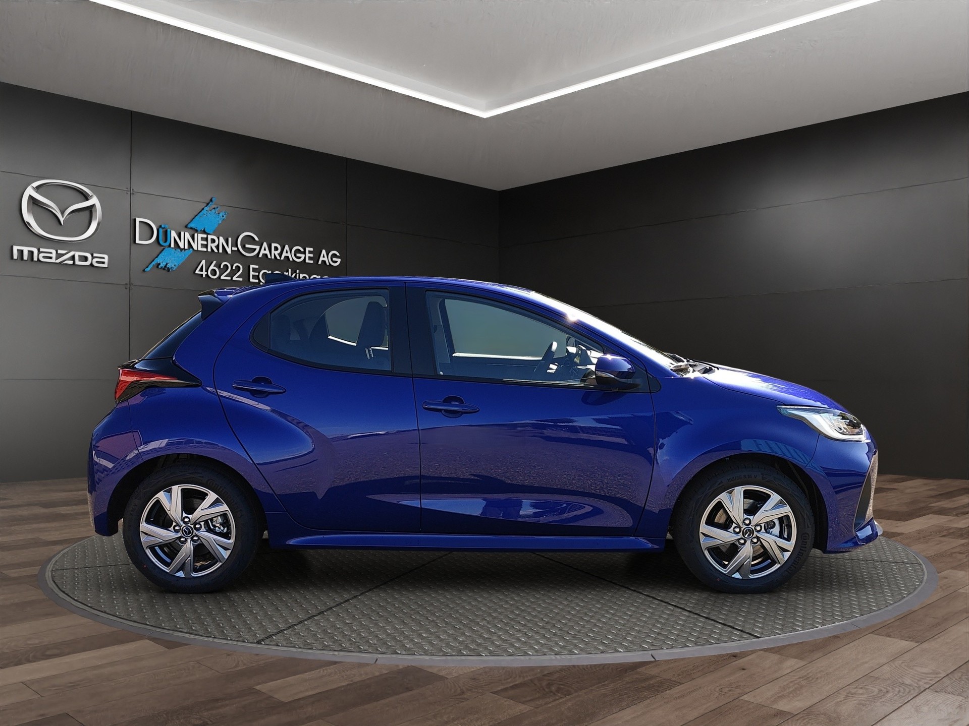 MAZDA 2 Hybrid Exclusive-Line-image-3