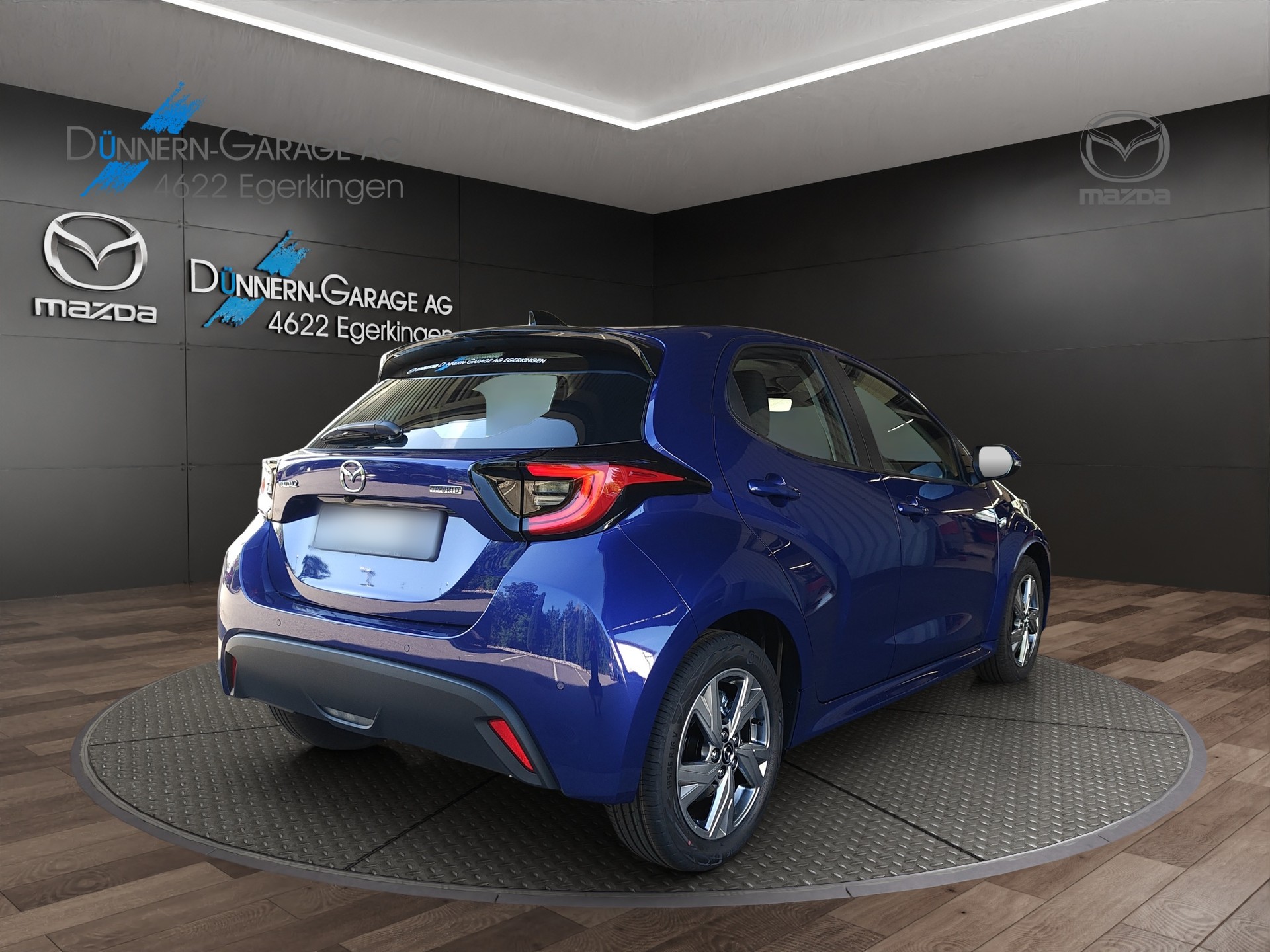 MAZDA 2 Hybrid Exclusive-Line-image-4