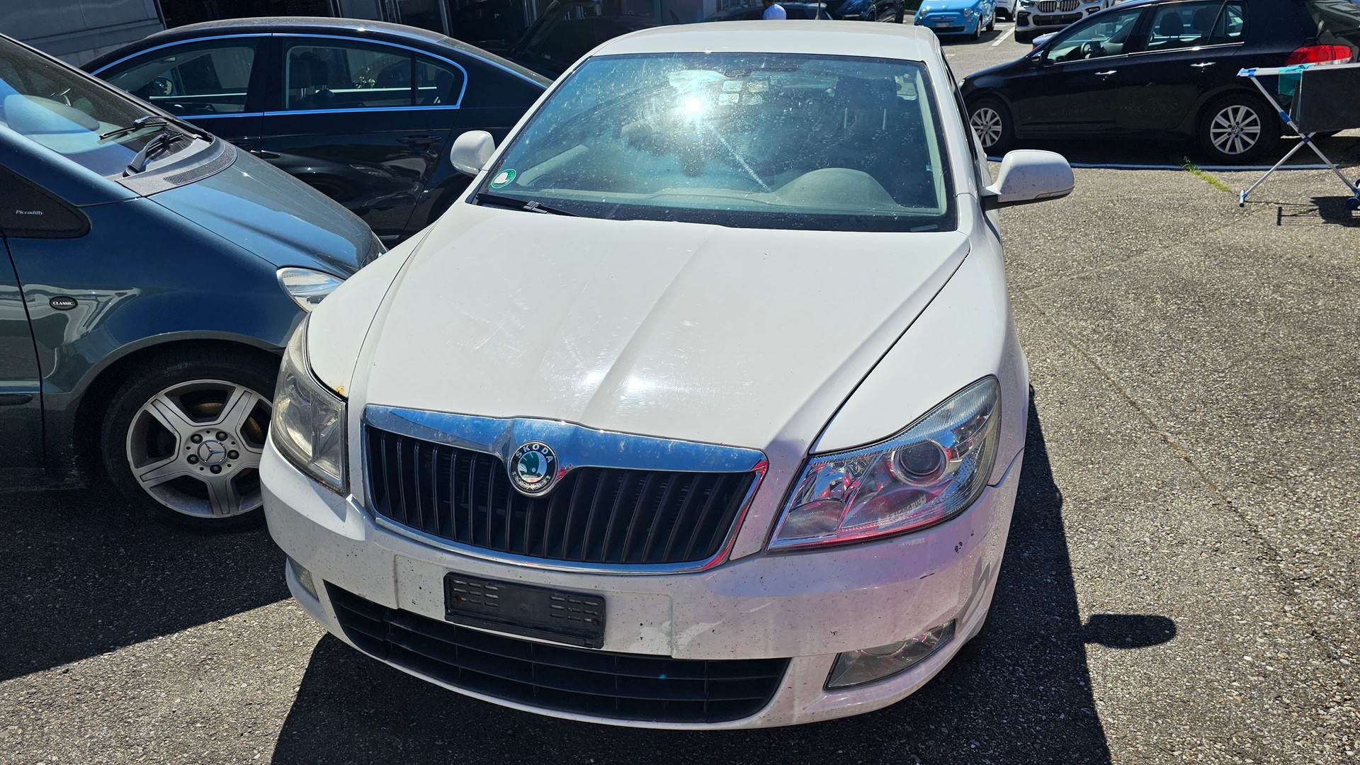 SKODA Octavia Combi 2.0 TDI Ambiente-image-2