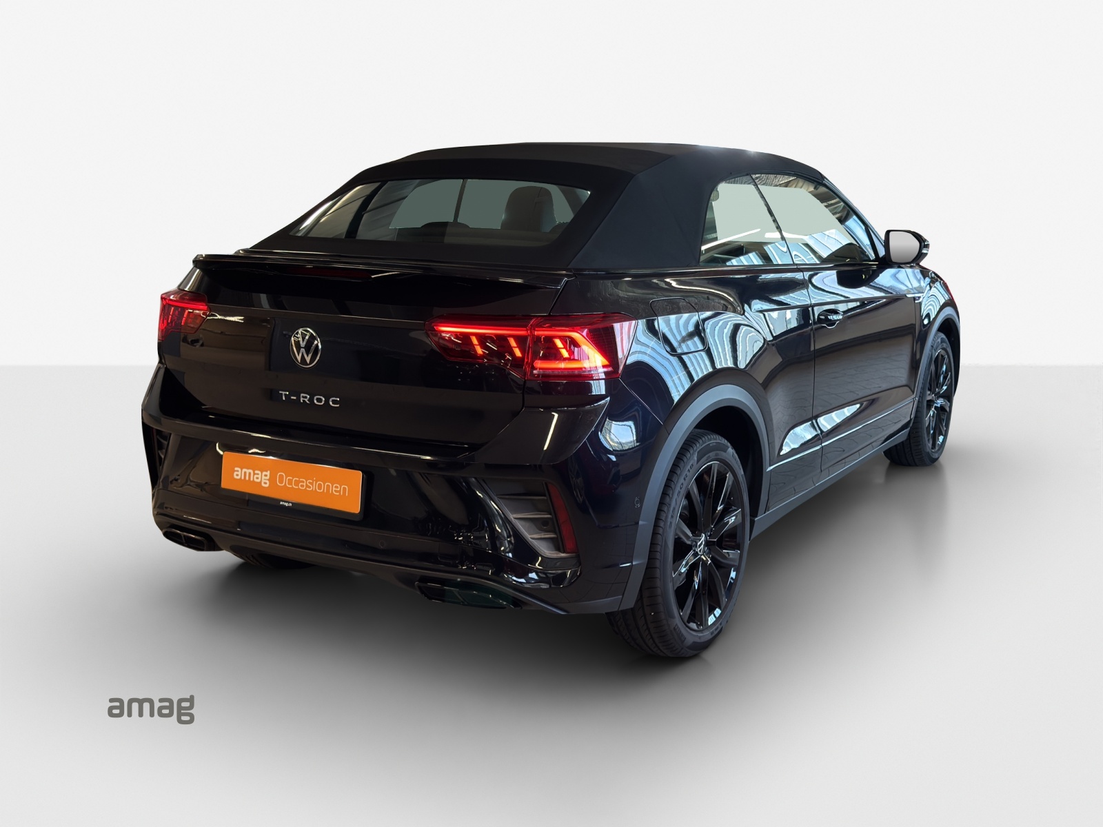VW T-Roc Cabriolet 1.5 TSI EVO R-Line DSG-image-4