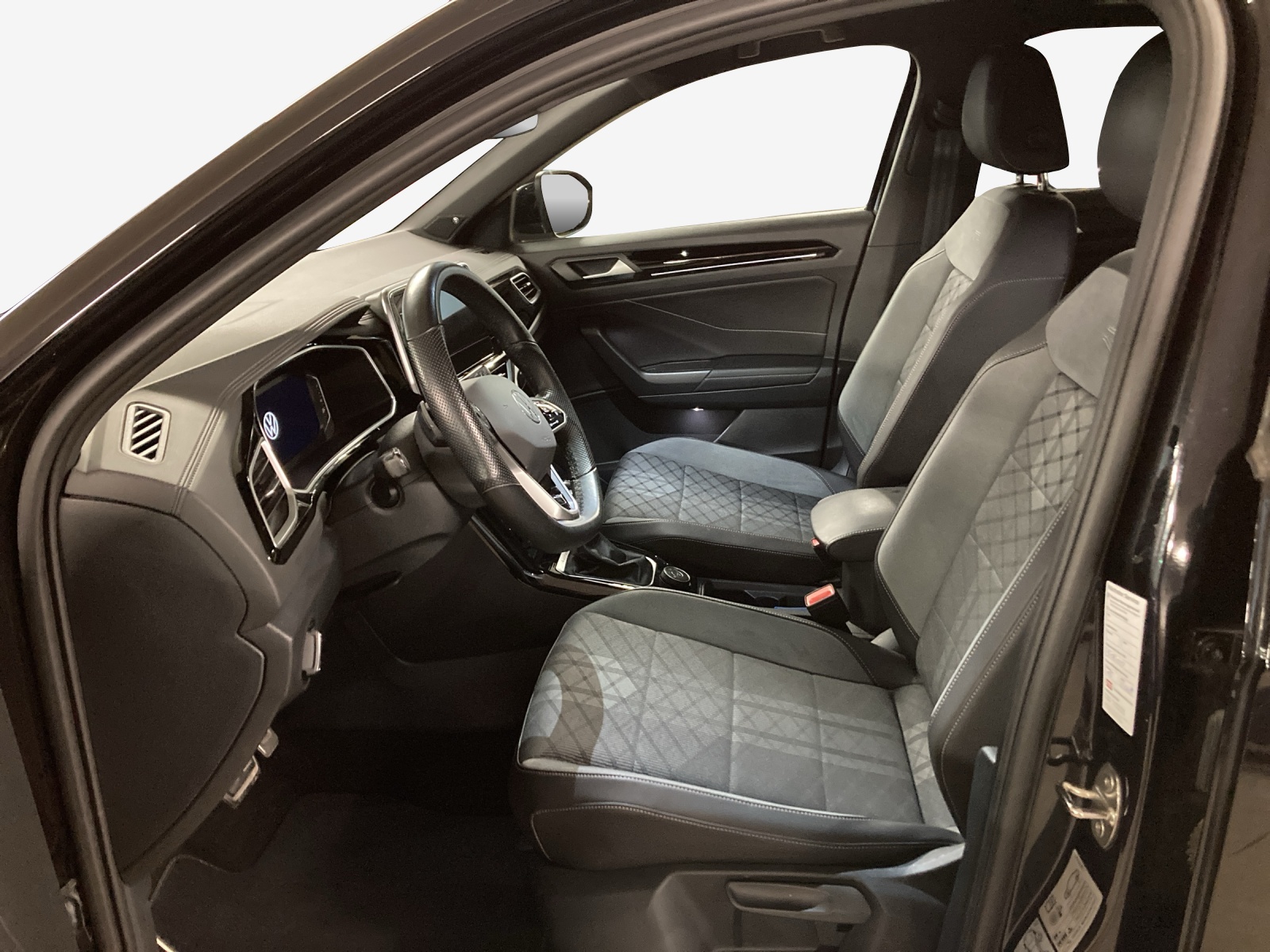 VW T-Roc 2.0 TSI R-Line DSG 4Motion-image-7