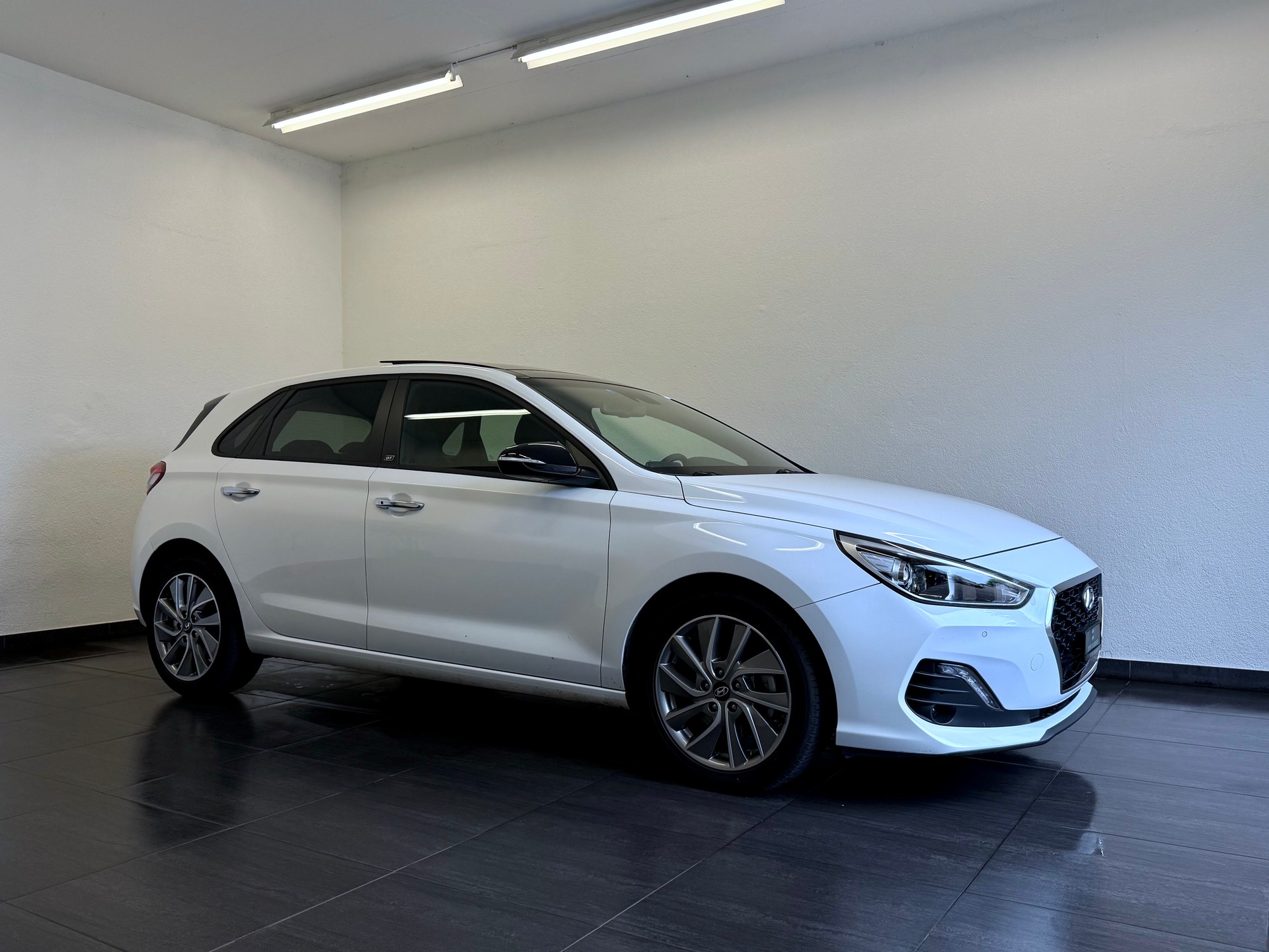 HYUNDAI i30 1.4 T-GDI Origo DCT