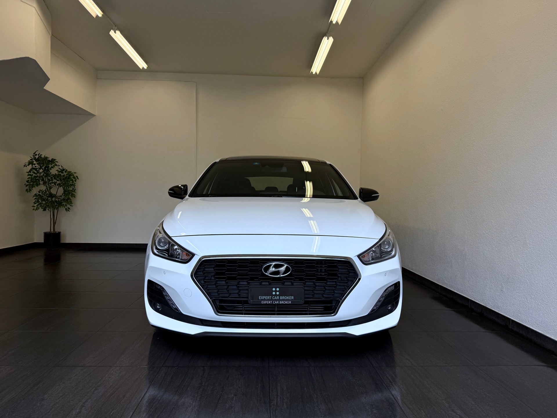 HYUNDAI i30 1.4 T-GDI Origo DCT-showroom-element-2