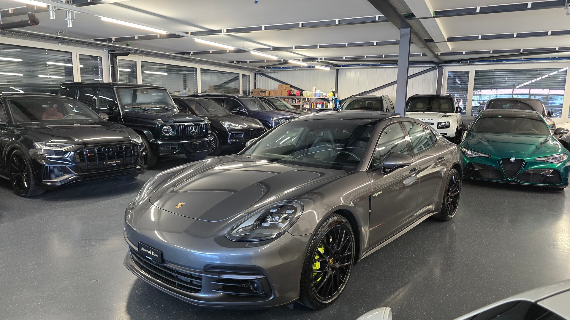 PORSCHE Panamera 4 E-Hybrid PDK-image-12