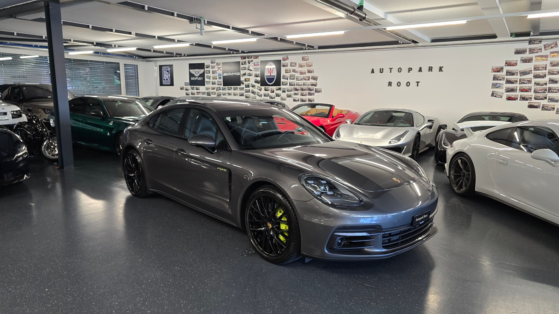 PORSCHE Panamera 4 E-Hybrid PDK-image-0