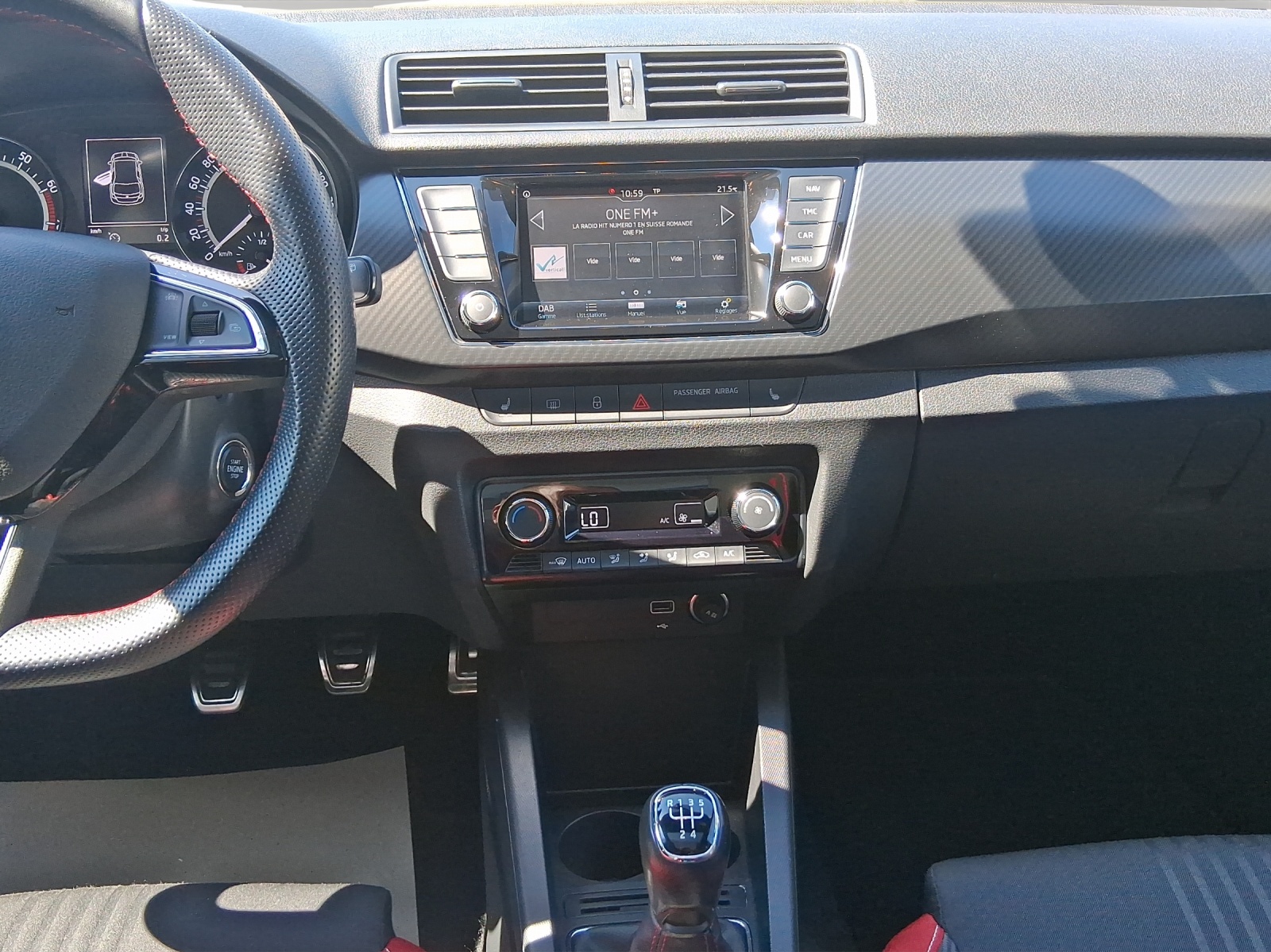 SKODA Fabia 1.0 TSI Monte Carlo-image-11