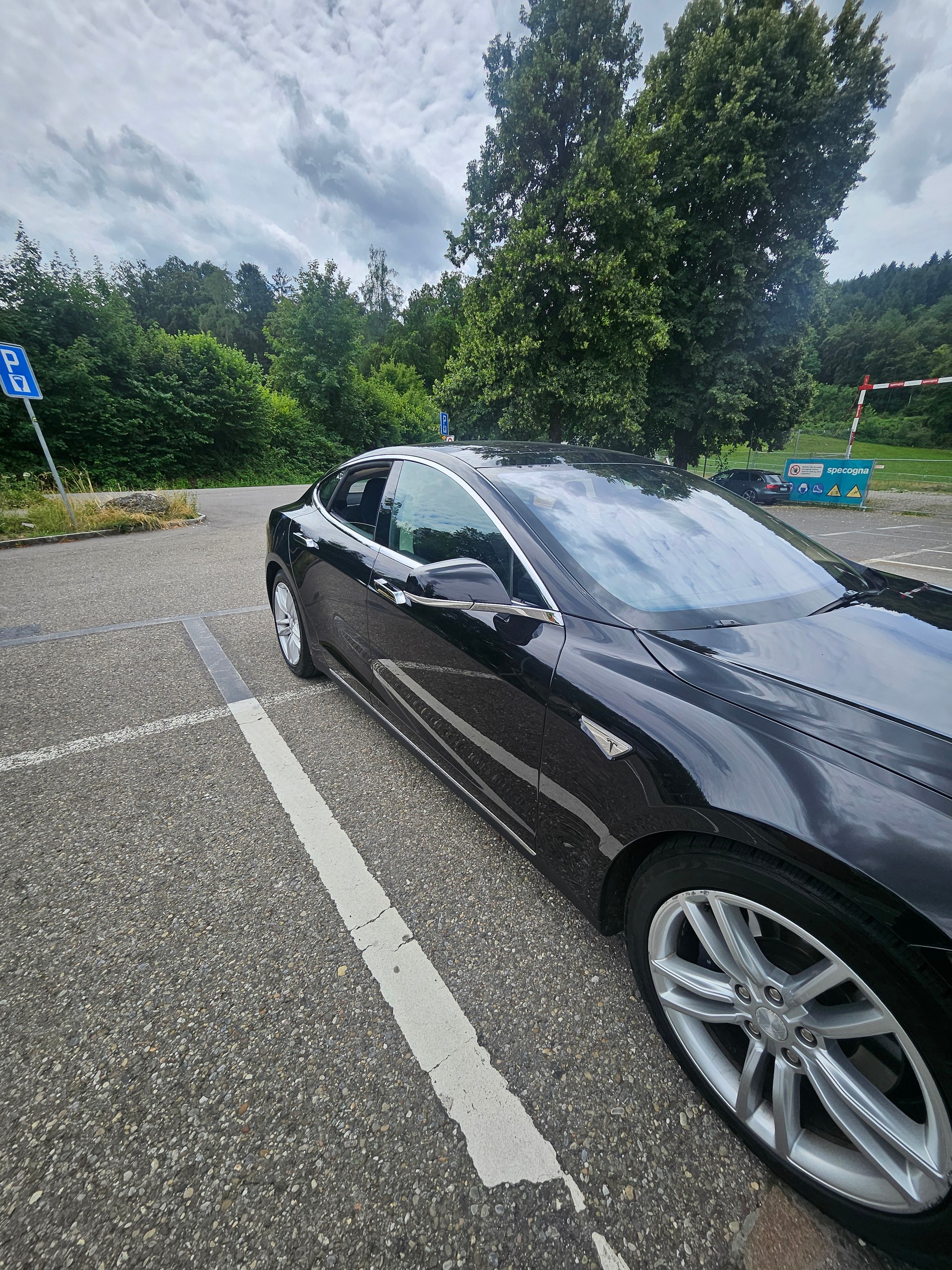TESLA 70 D-image-7