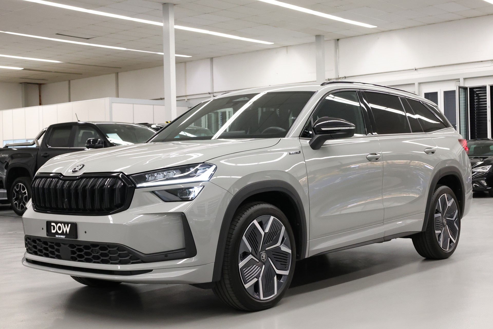 SKODA Kodiaq 2.0 TDI SportLine-image-2