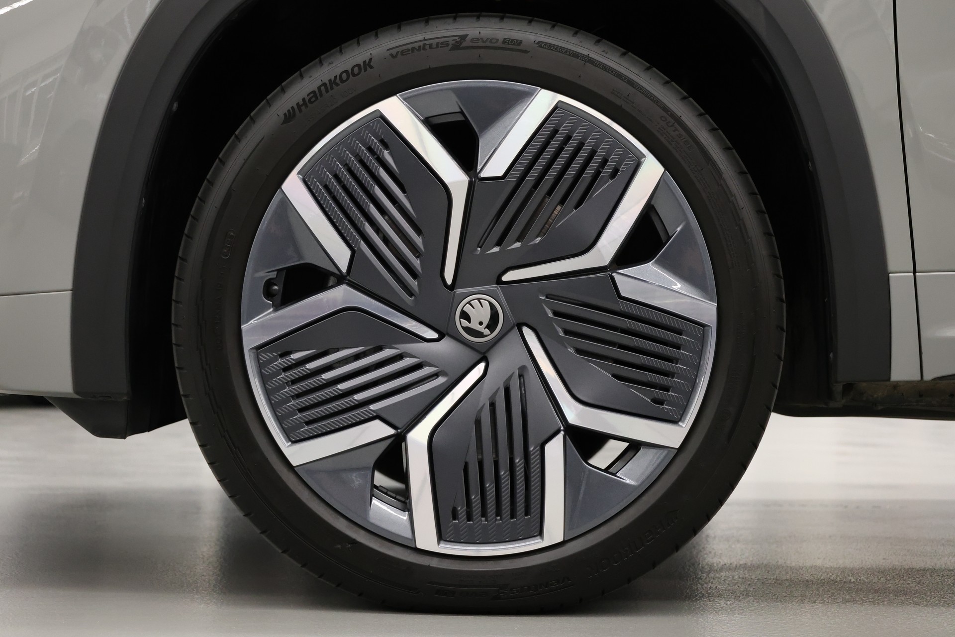 SKODA Kodiaq 2.0 TDI SportLine-image-10