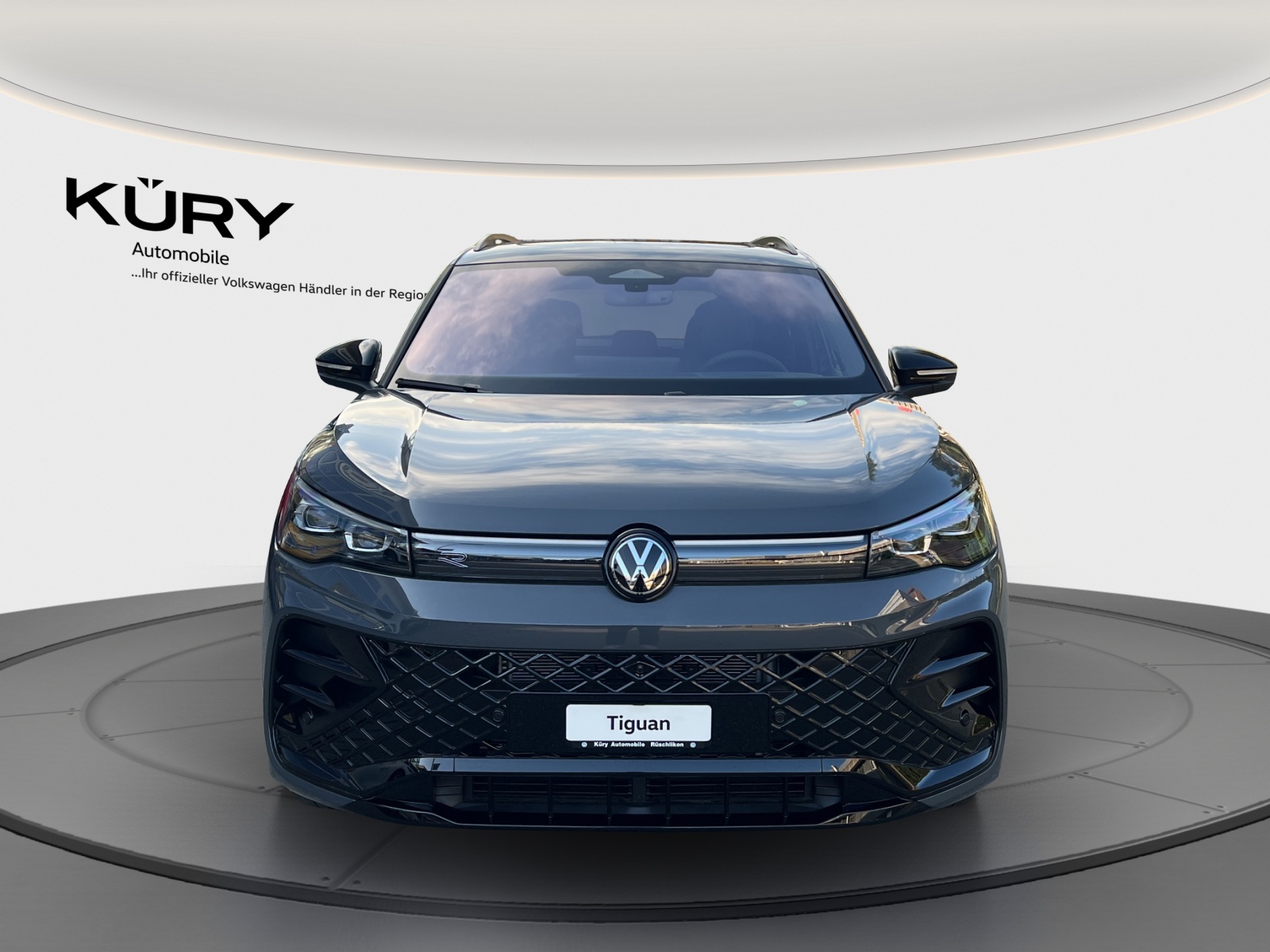 VW Tiguan 2.0 TSI DSG R-Line 4Motion-showroom-element-1