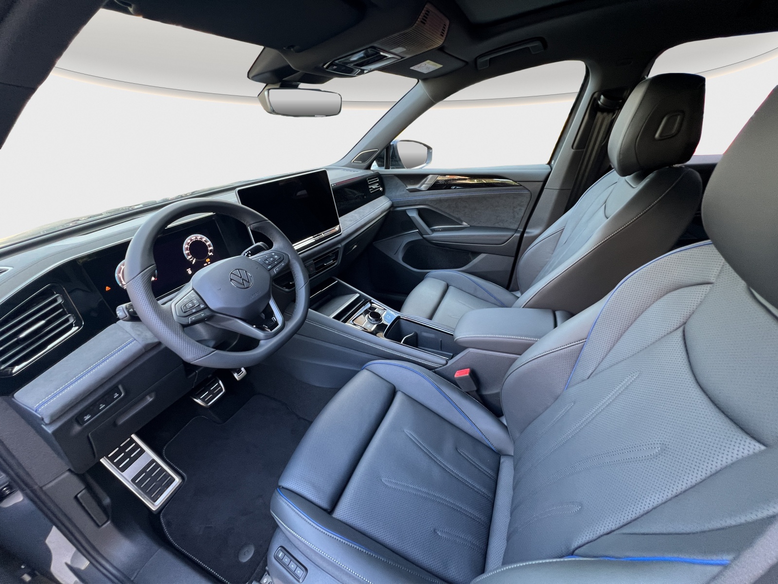 VW Tiguan 2.0 TSI DSG R-Line 4Motion-image-8