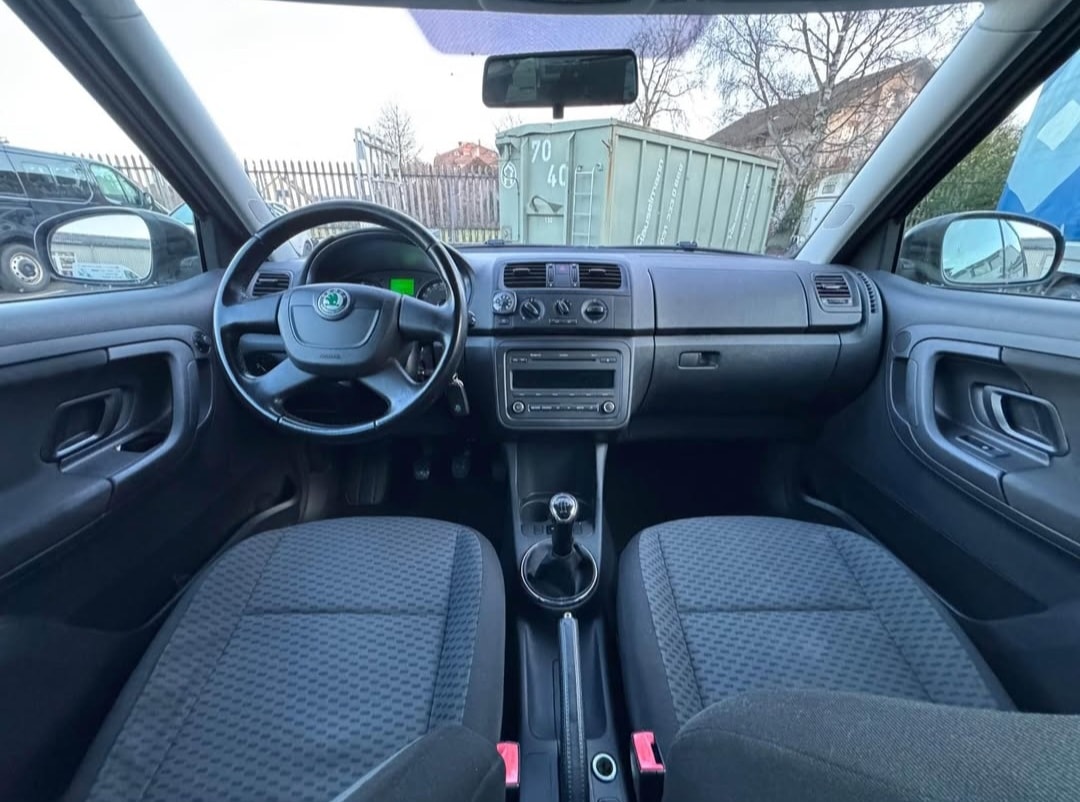 SKODA 1.2 HTP Clever-image-2