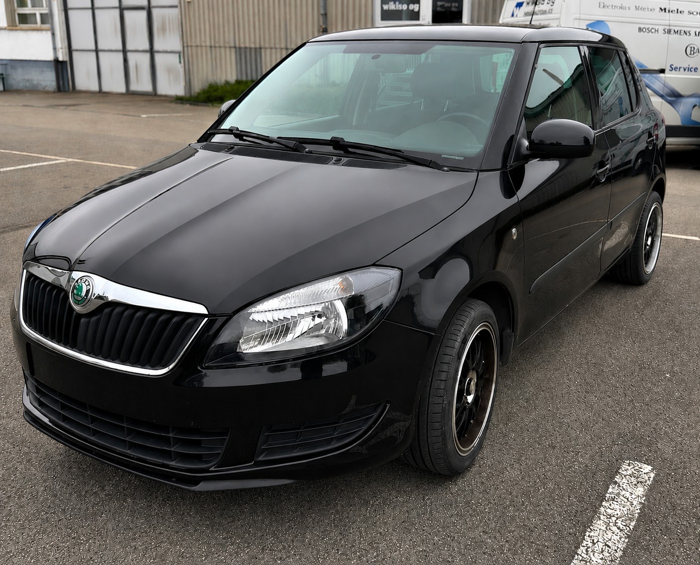 SKODA 1.2 HTP Clever-image-0