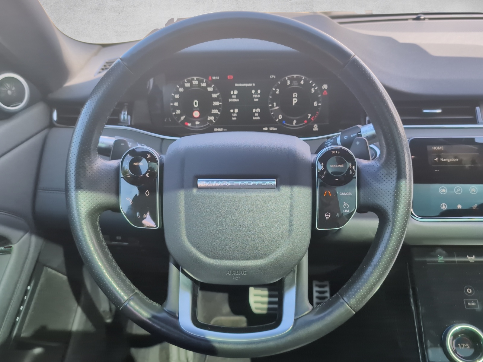 LAND ROVER Range Rover Evoque P 250 SE AT9-image-4