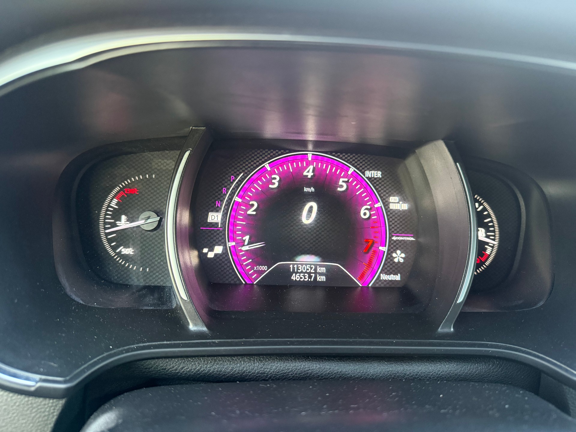 RENAULT Mégane 1.6 16V Turbo GT EDC-image-12