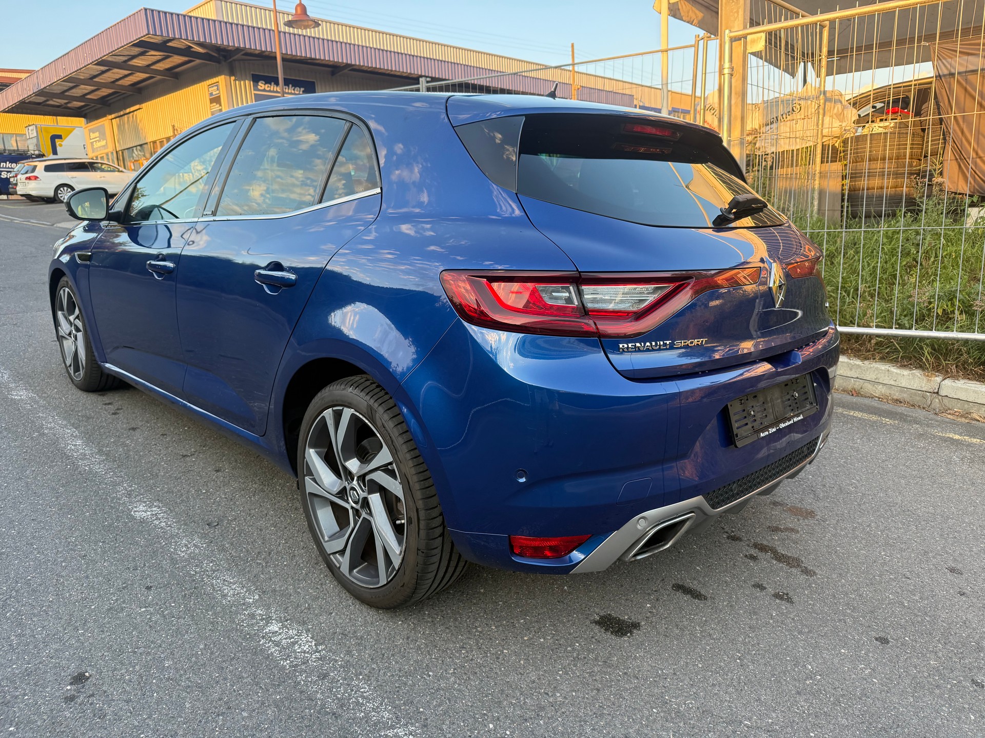 RENAULT Mégane 1.6 16V Turbo GT EDC-image-4