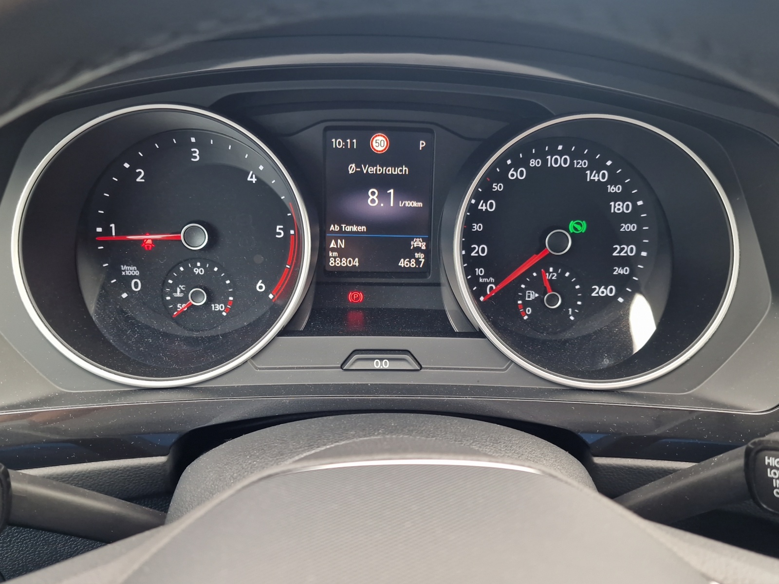 VW Tiguan 2.0 TDI SCR Life DSG-image-9