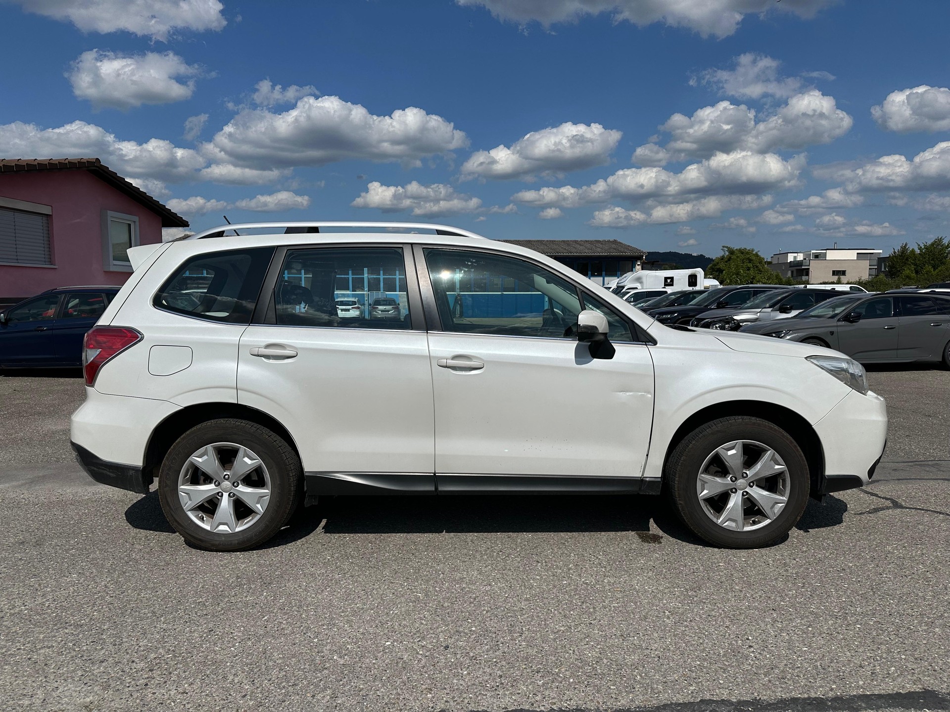 SUBARU Forester 2.0i Advantage Lineartronic-image-3