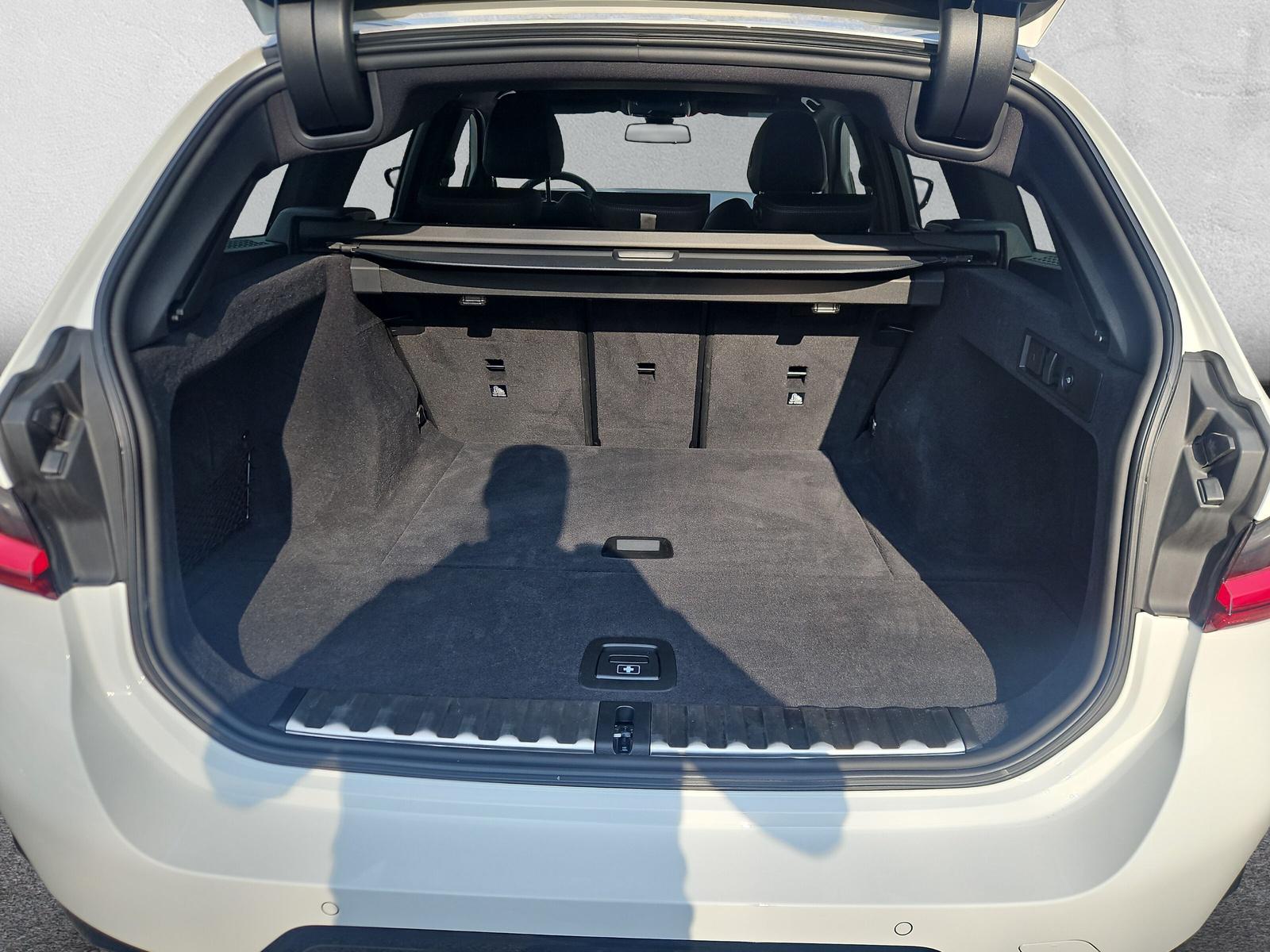 BMW 320d xDrive Touring M Sport (CH)-image-9