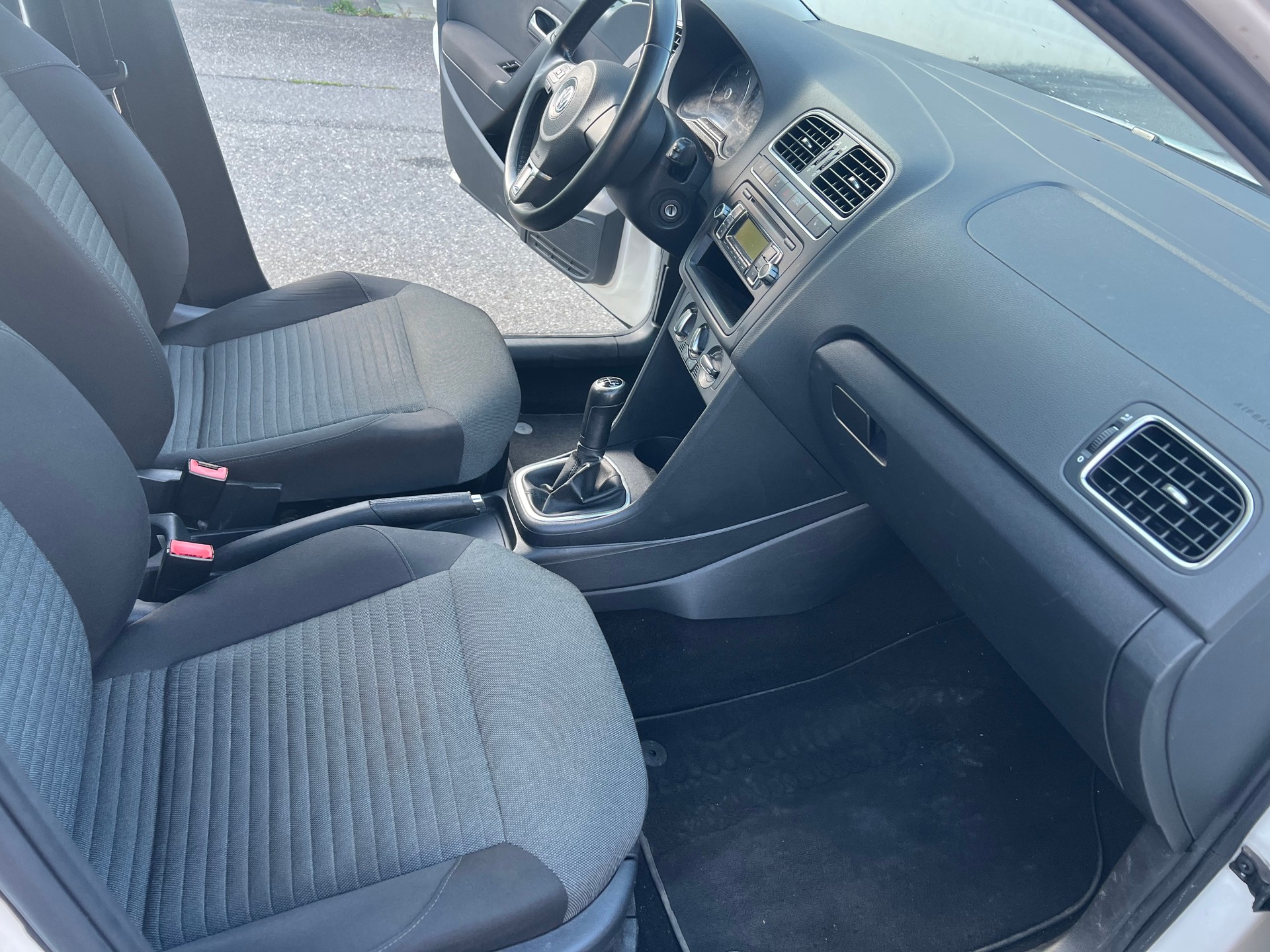VW Polo 1.2 TDI Comfortline-image-7