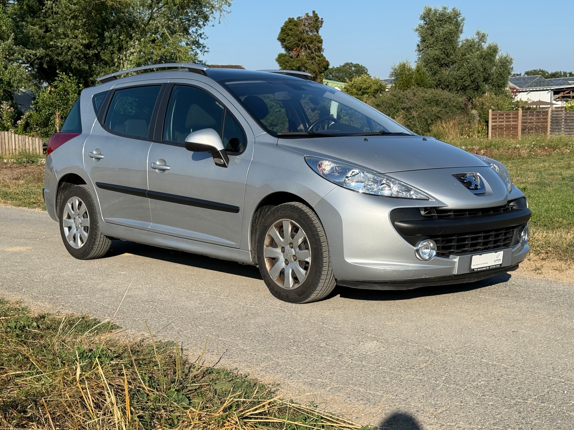 PEUGEOT 207 SW 1.6 16V Sport Automatic-image-1