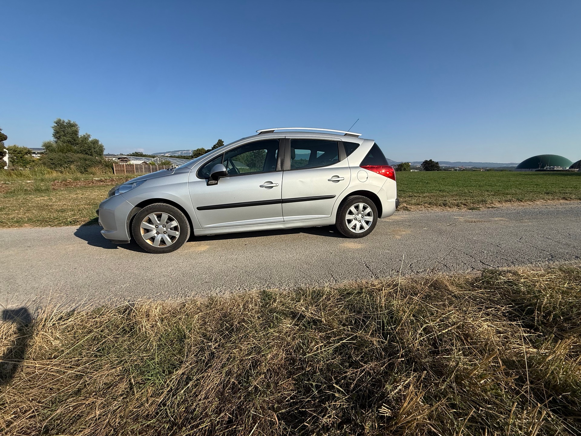 PEUGEOT 207 SW 1.6 16V Sport Automatic-image-4