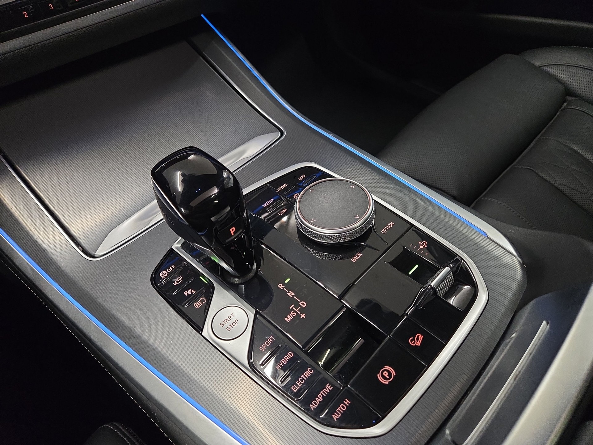 BMW X5 xDrive45e M Sport Steptronic-image-10