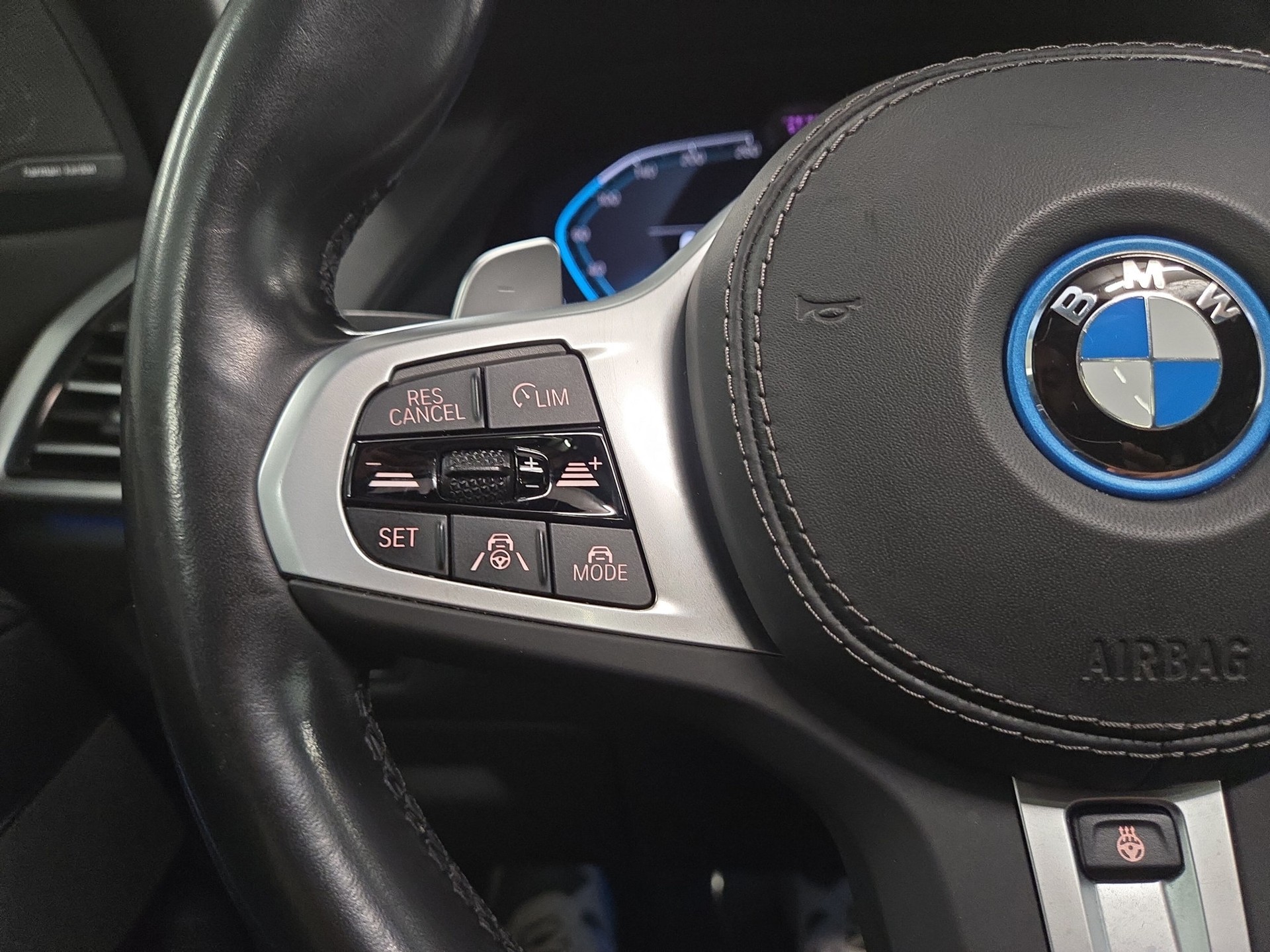 BMW X5 xDrive45e M Sport Steptronic-image-13