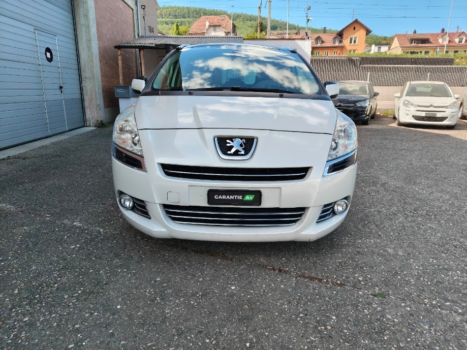 PEUGEOT 5008 1.6 16V T Sport Pack Automatic-image-9