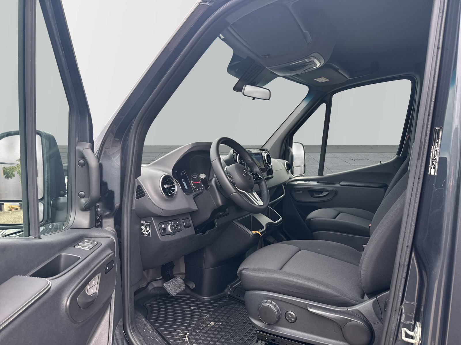 MERCEDES-BENZ Sprinter 4x4 Rogus Roadtrip 2.0 CDI 190 PS-image-7