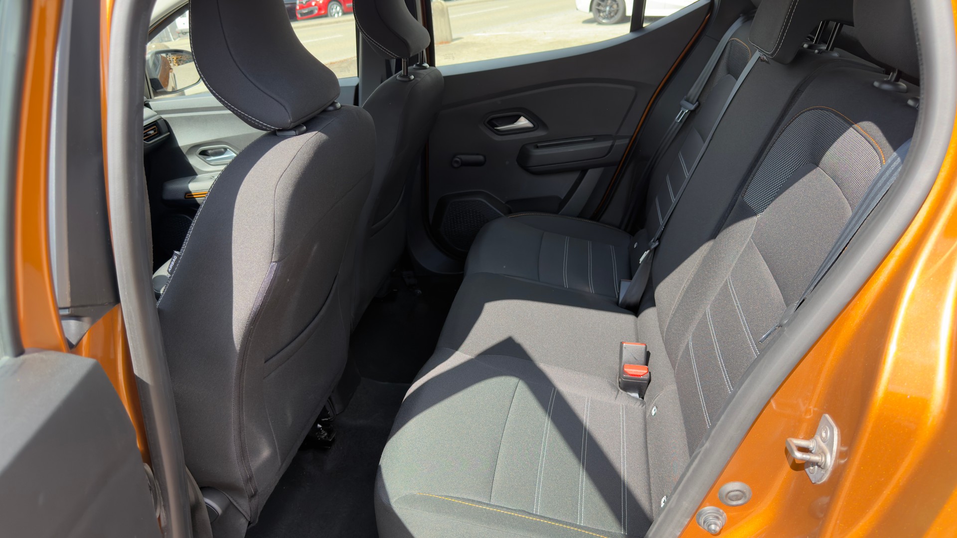 DACIA Sandero Stepway TCe 90 Comfort-image-14