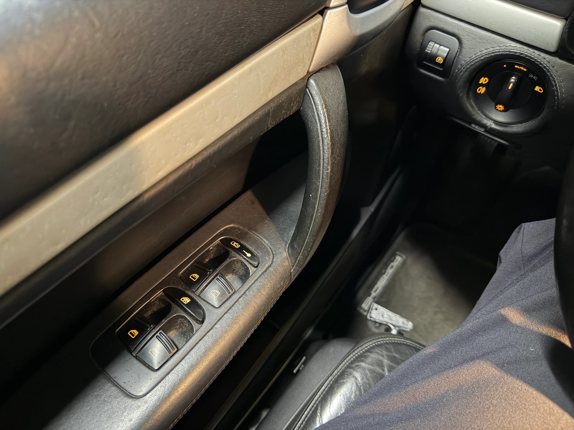 PORSCHE Cayenne S-image-13