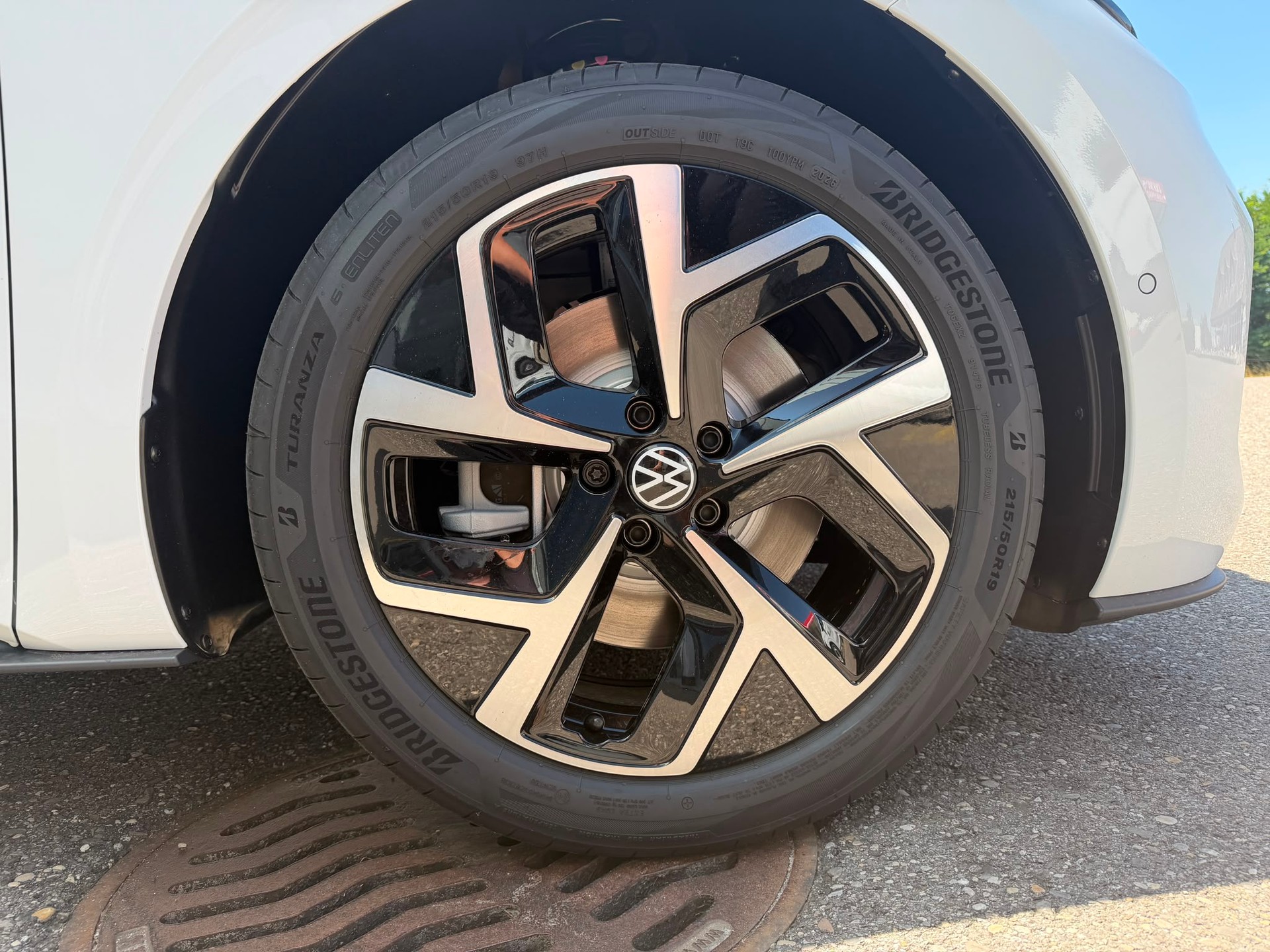 VW ID.3 Neo 79 kWh 231 PS Style-image-9
