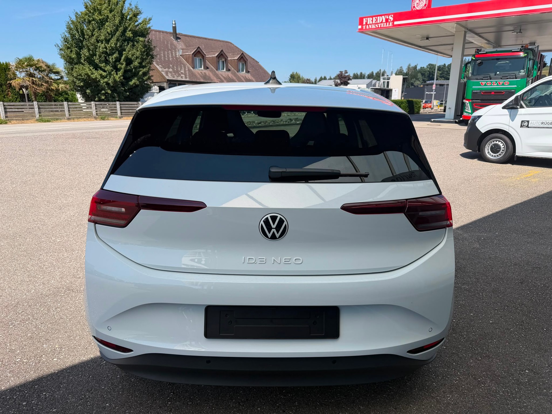 VW ID.3 Neo 79 kWh 231 PS Style-image-3