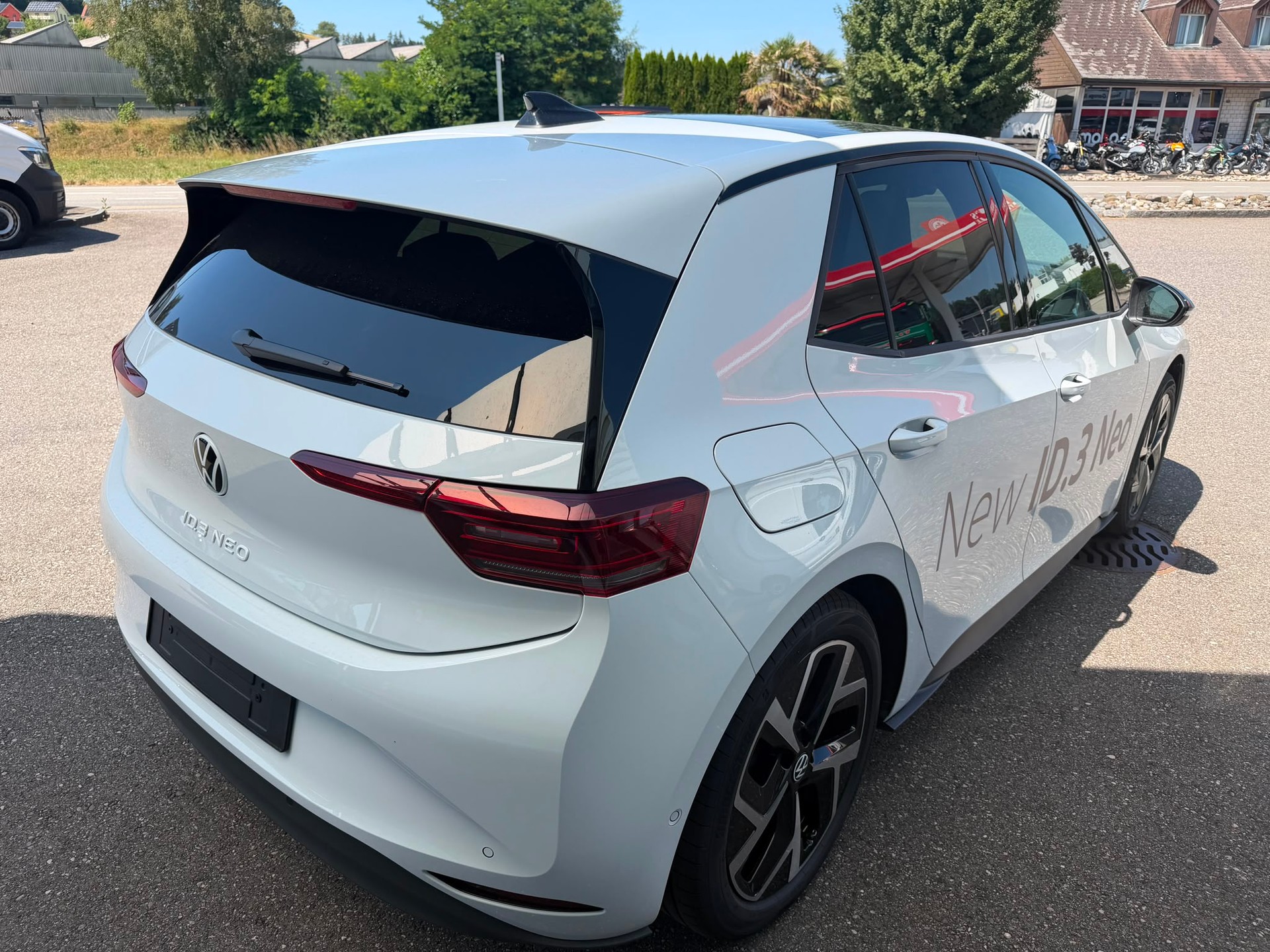 VW ID.3 Neo 79 kWh 231 PS Style-image-4