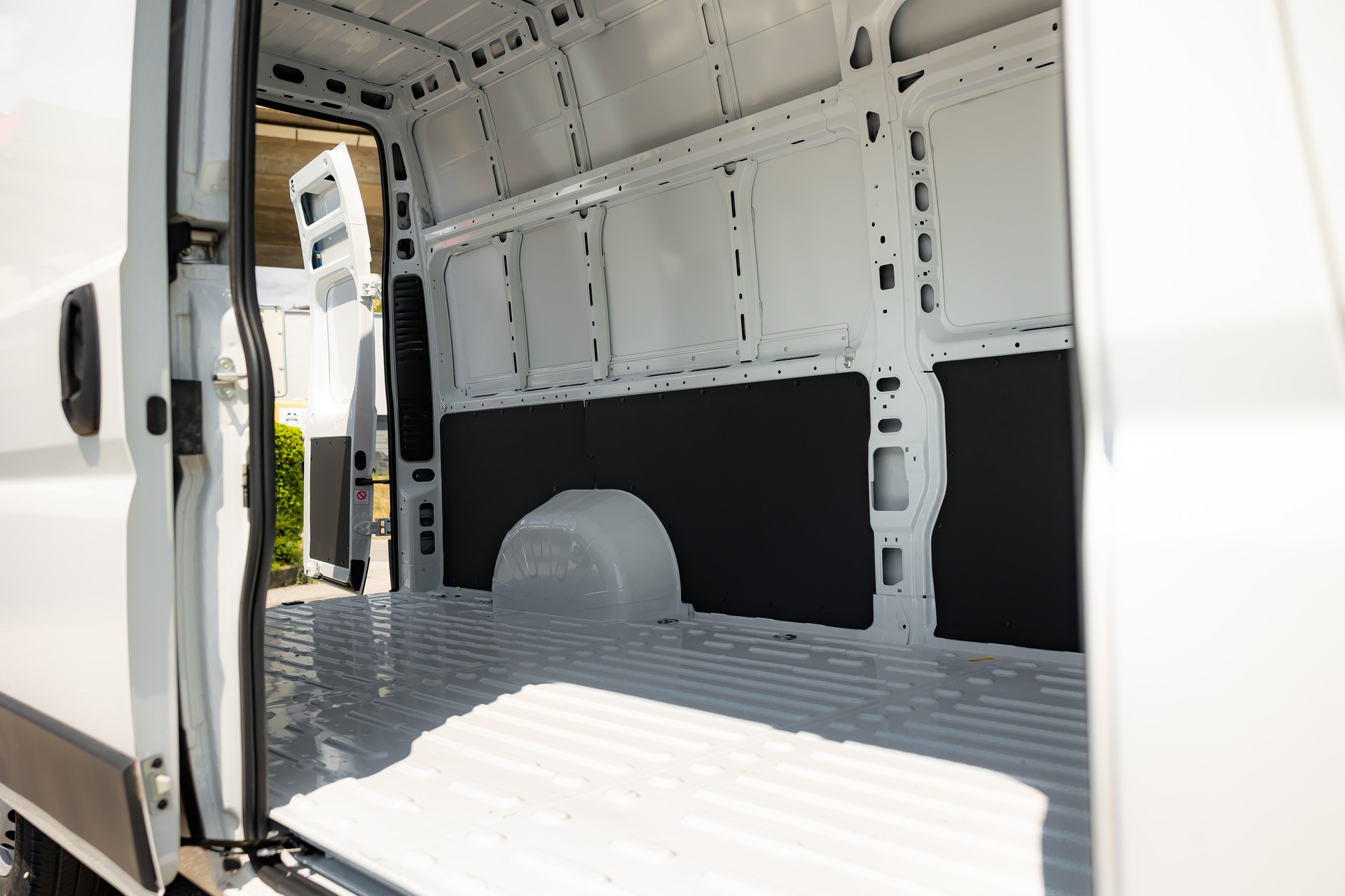 FIAT Ducato Maxi 35+ L4H3 A8-image-10