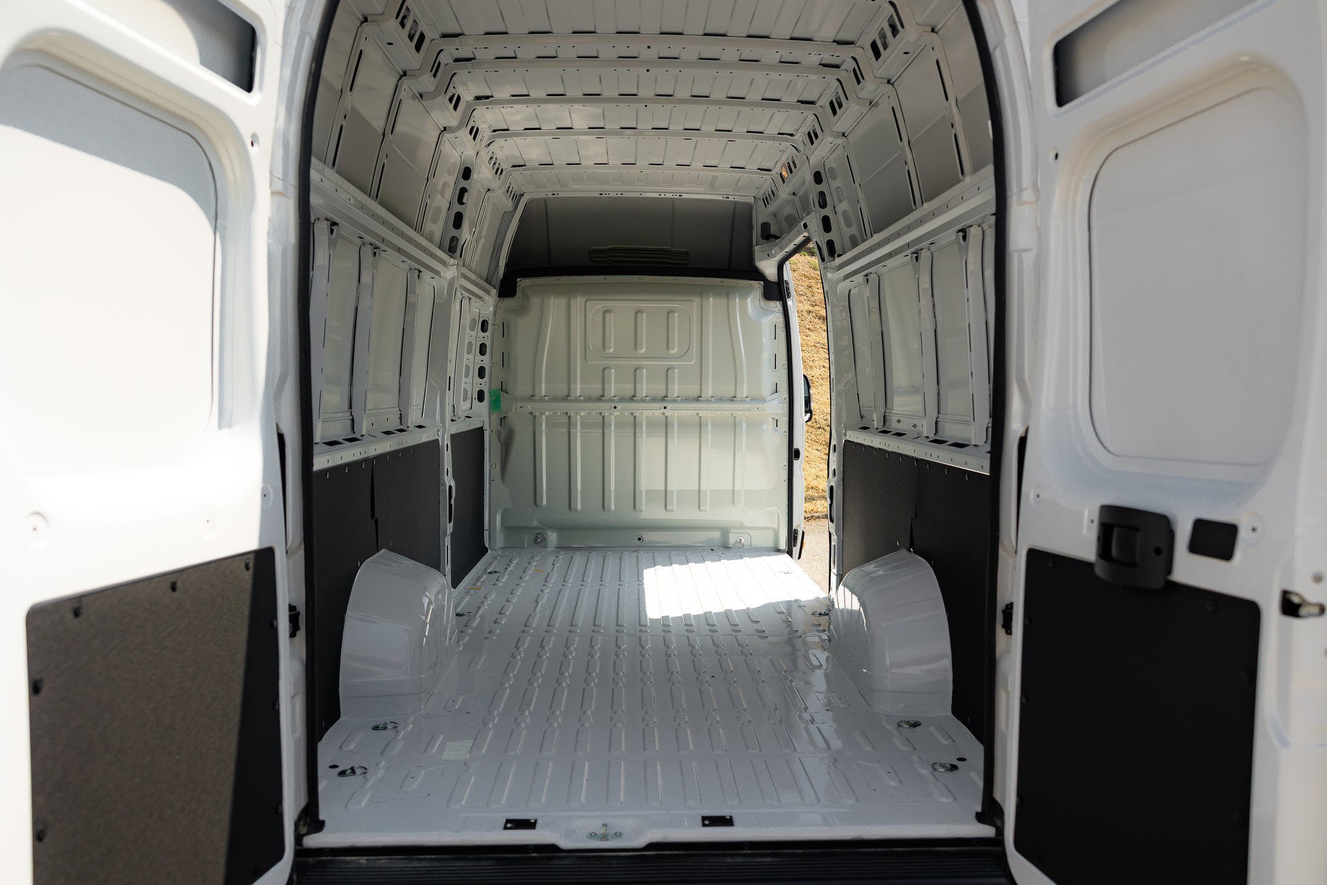 FIAT Ducato Maxi 35+ L4H3 A8-image-11