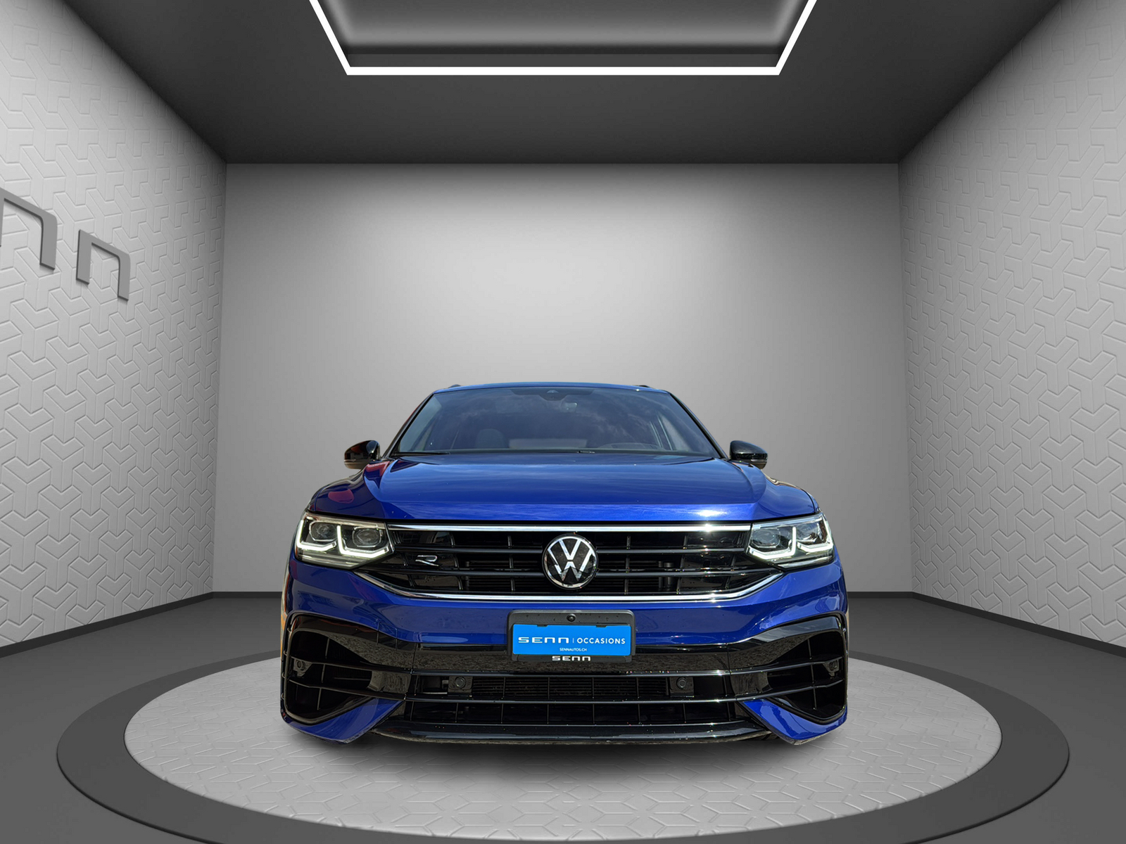 VW Tiguan 2.0TSI R 4Motion DSG-image-1