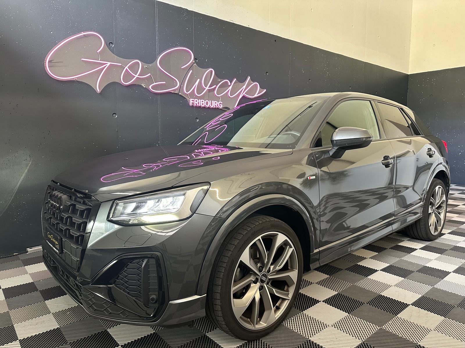 AUDI Q2 35 TFSI S line S-tronic *Attelage amovible *Jantes 19"-image-0