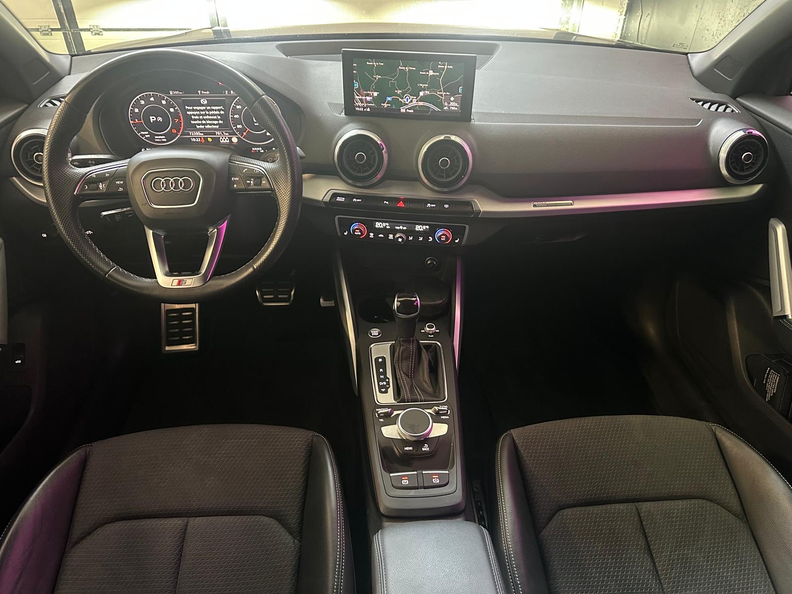 AUDI Q2 35 TFSI S line S-tronic *Attelage amovible *Jantes 19"-image-14