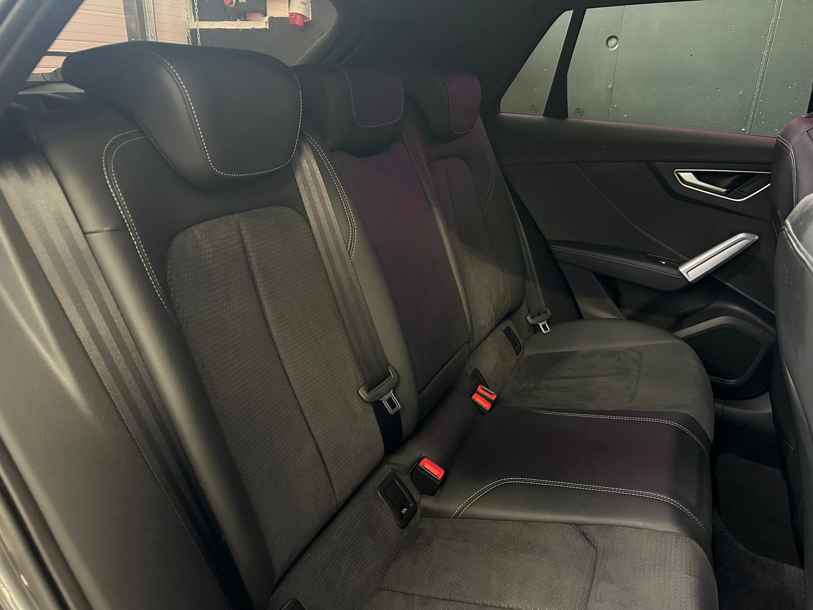 AUDI Q2 35 TFSI S line S-tronic *Attelage amovible *Jantes 19"-image-13