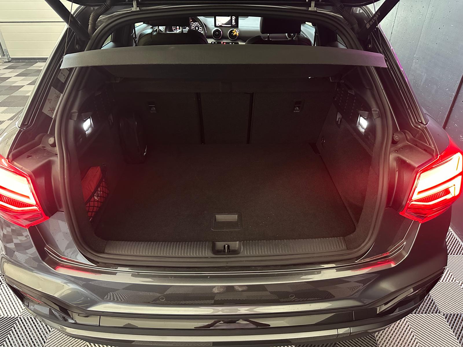 AUDI Q2 35 TFSI S line S-tronic *Attelage amovible *Jantes 19"-image-25