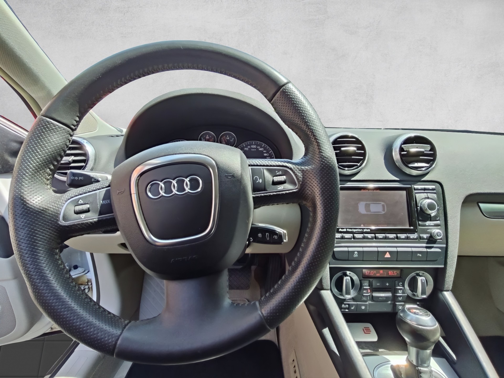 AUDI A3 Sportback 2.0 TDI Ambition S-tronic-image-7